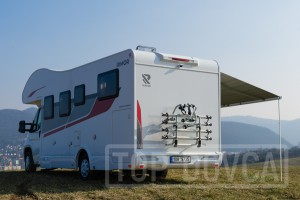 Vybavený obytný vůz Rimor Seal 695 - 2021 typu alkovna